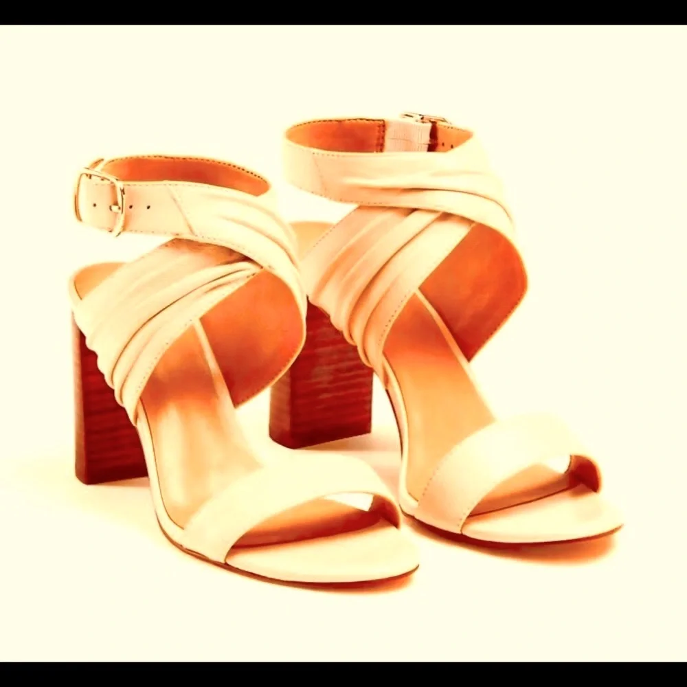 Ann Taylor Leather Sandals